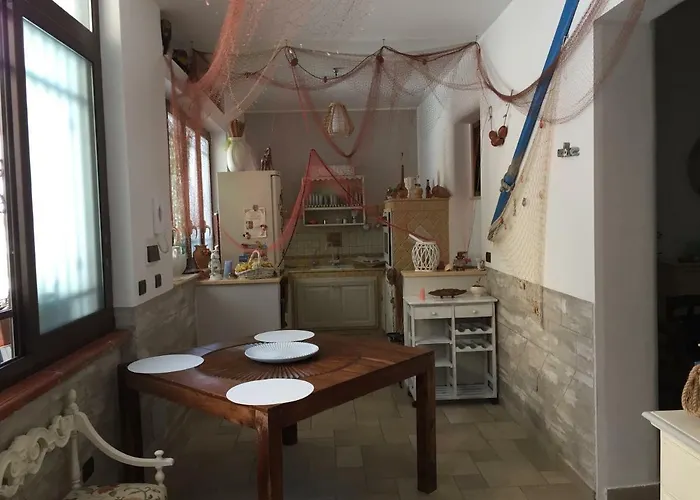 Affittacamere Pelù Il Marinaio 3*